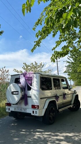 Mercedes G 300-9
