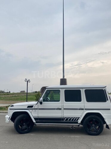 Mercedes G 300-8