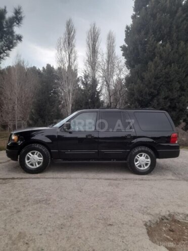 Ford Expedition-2