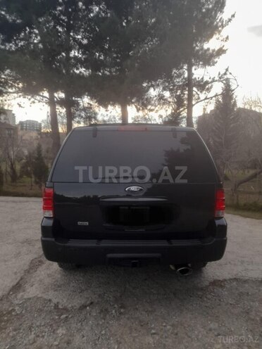 Ford Expedition-4