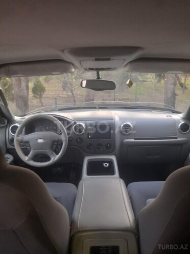 Ford Expedition-12