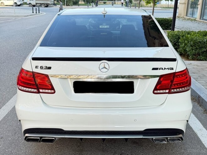 Mercedes E 250-15