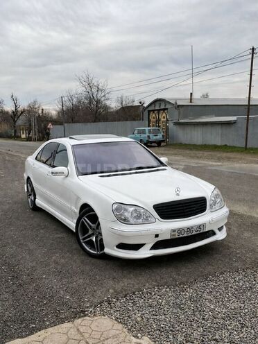 Mercedes S 320-1