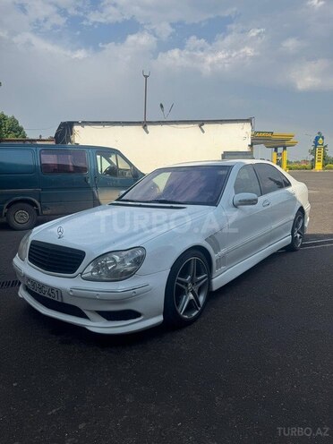 Mercedes S 320-4