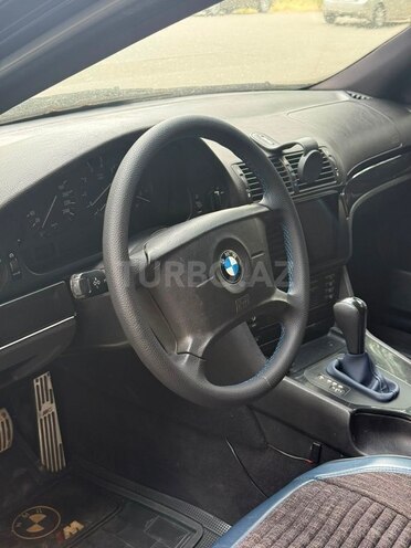 BMW 525-5
