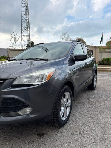 Ford Escape-2