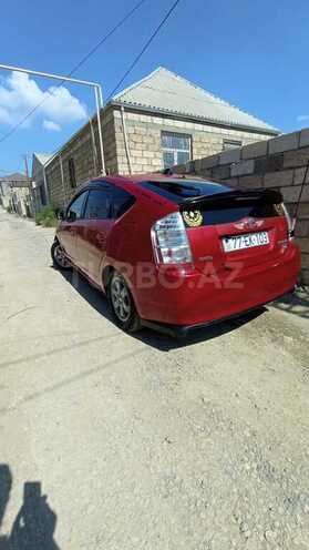 Toyota Prius-5