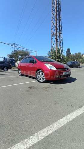 Toyota Prius-4