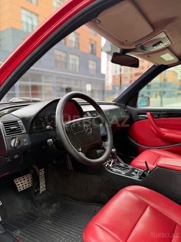 Mercedes C 240-10
