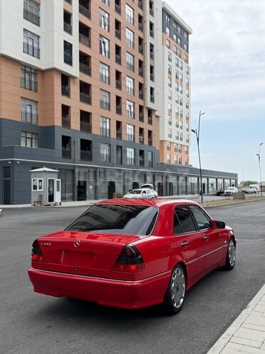 Mercedes C 240-7