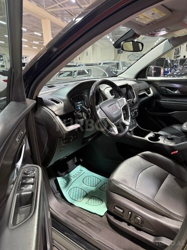 GMC Terrain-11
