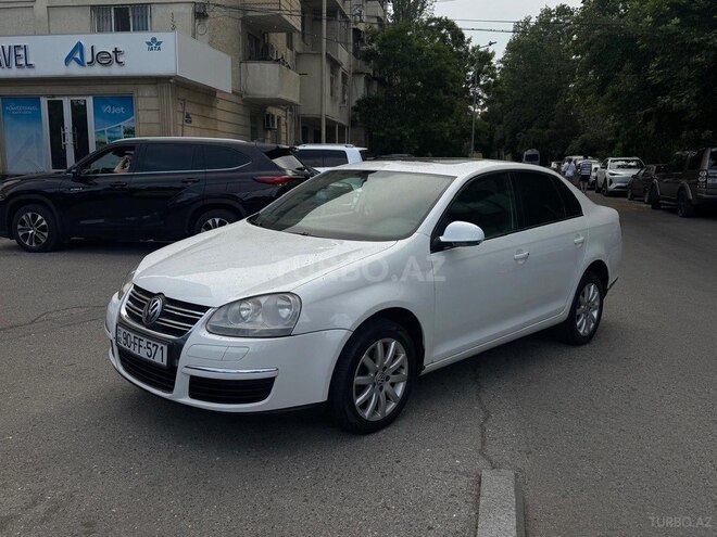 Volkswagen Jetta-3