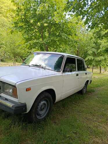 LADA (VAZ) 2107-13
