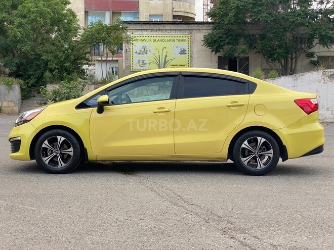 Kia Rio-3