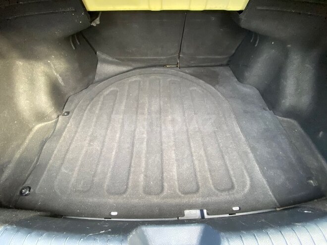 Kia Rio-21