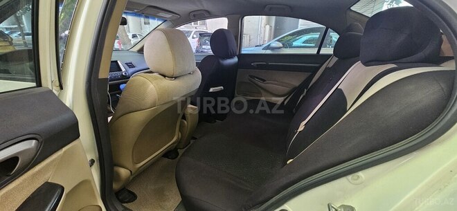 Honda Civic-5