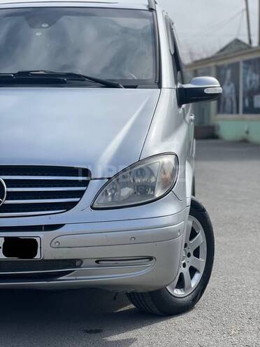 Mercedes Viano-6