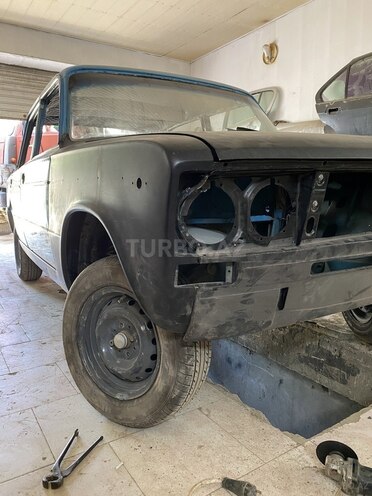 LADA (VAZ) 2106-4