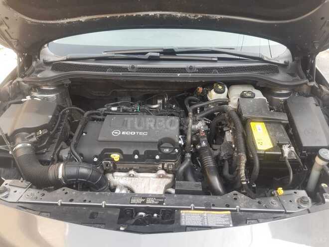 Opel Astra-8