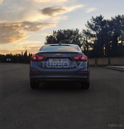 Chevrolet Cruze-8