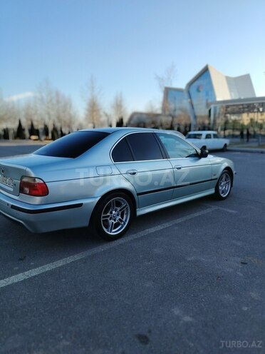 BMW 523-6