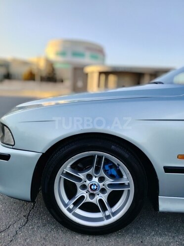 BMW 523-5