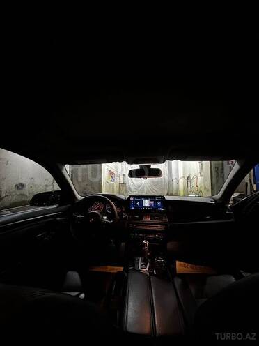 BMW 528-10