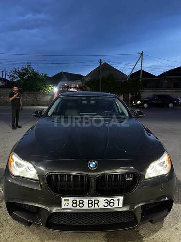 BMW 528-9