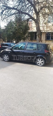 Renault Scenic-5