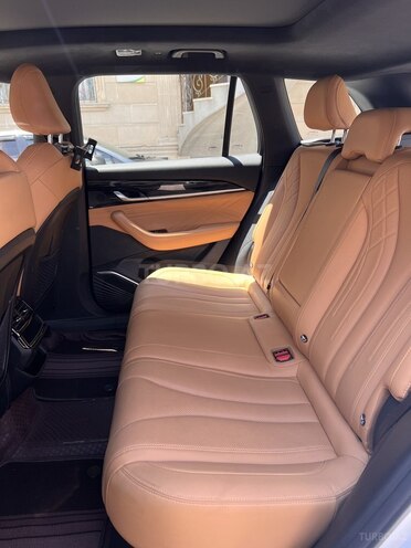 Geely Monjaro-12