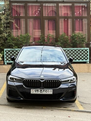 BMW 530e-4