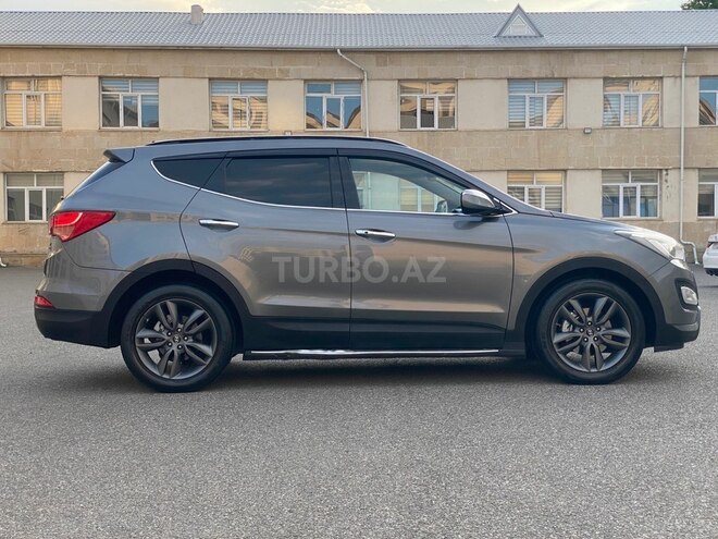 Hyundai Santa Fe-7