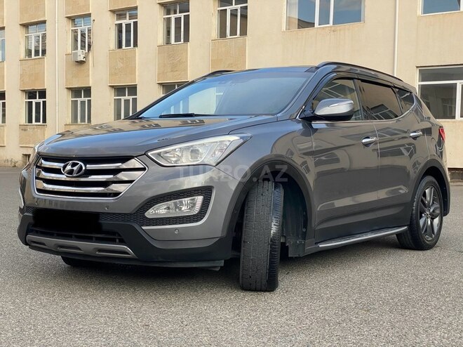Hyundai Santa Fe-9
