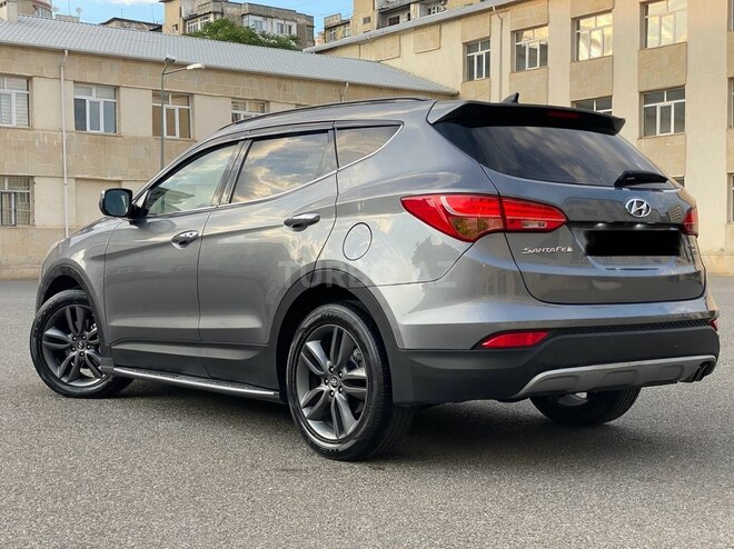 Hyundai Santa Fe-10