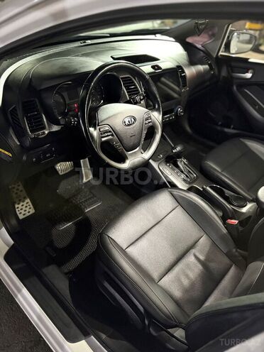 Kia K3-8