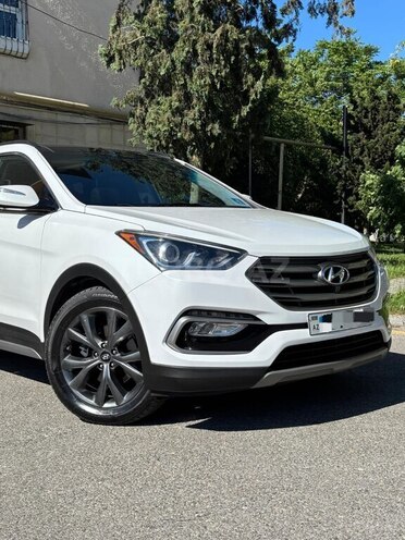 Hyundai Santa Fe-5