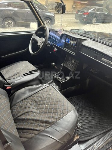 LADA (VAZ) 2107-5