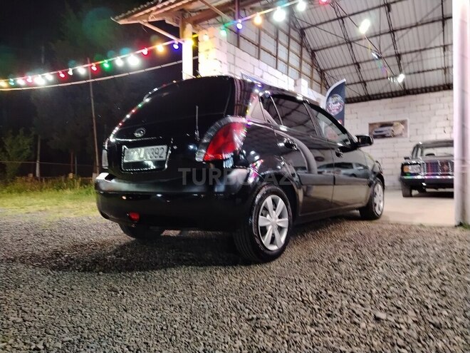 Kia Rio-11