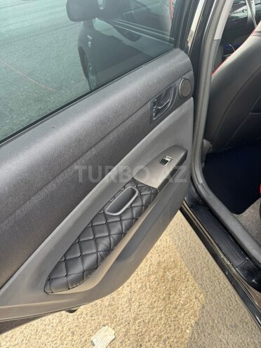 Toyota Prius-9