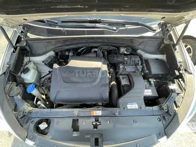 Hyundai Santa Fe-20