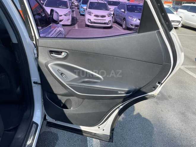 Hyundai Santa Fe-10