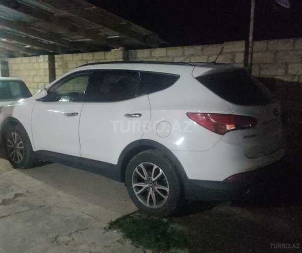 Hyundai Santa Fe-8