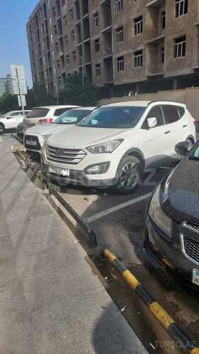 Hyundai Santa Fe-4