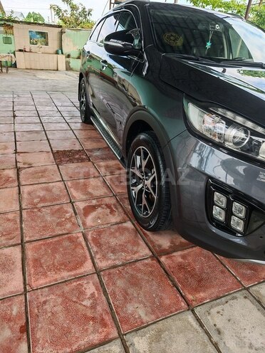 Kia Sorento-3