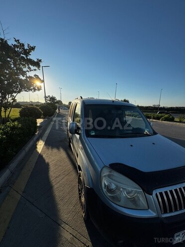 Fiat Doblo-2