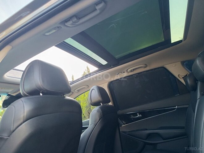 Kia Sorento-20