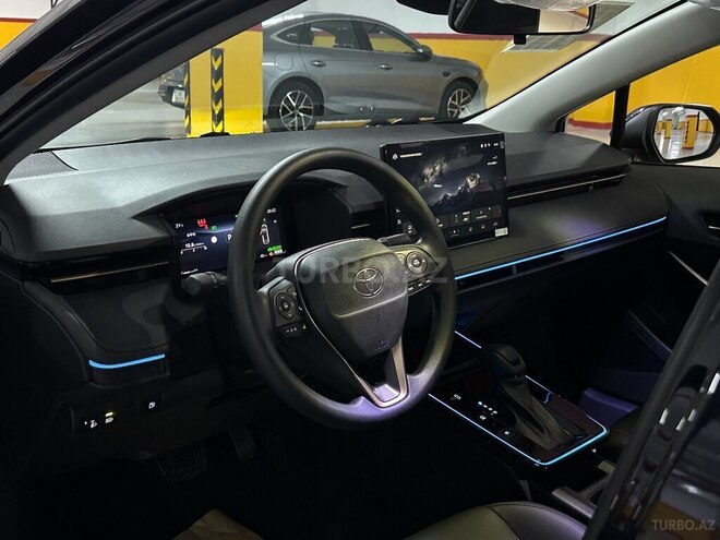 Toyota Corolla-13