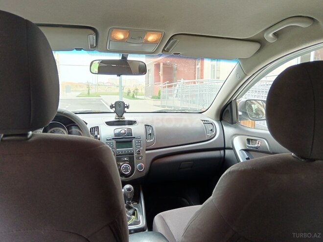 Kia Cerato-4