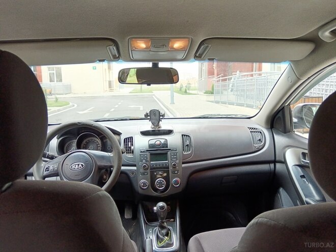 Kia Cerato-3