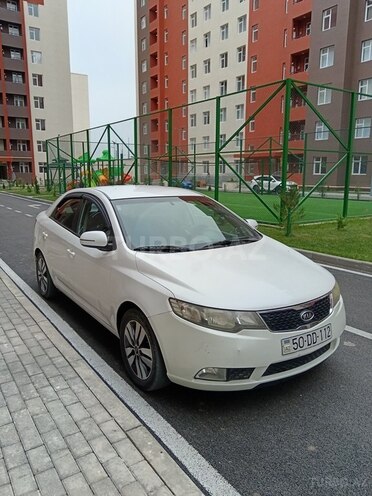 Kia Cerato-10